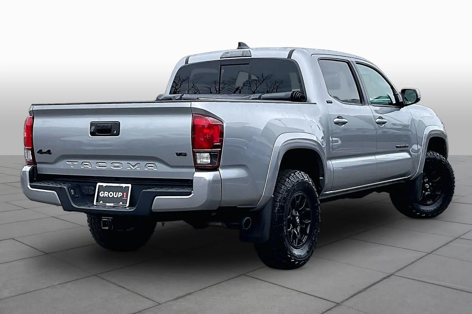 Used 2021 Silver Sky Metallic Toyota SR5 image 13