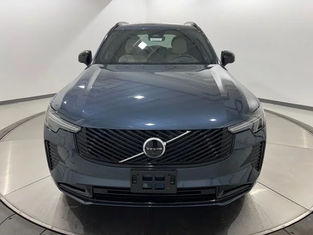 2026 Volvo XC90 Ultra - Photo 8