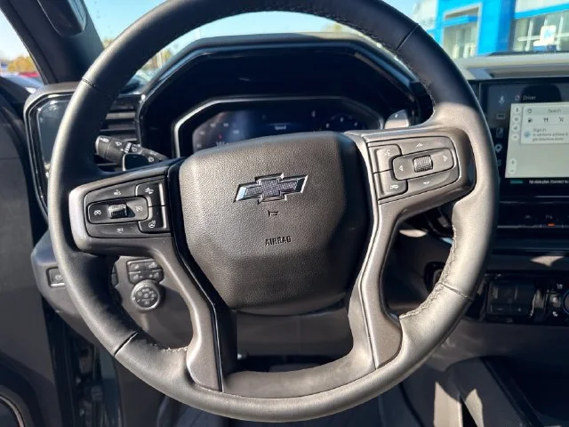 Used 2025 Cypress Gray Chevrolet ZR2 image 18