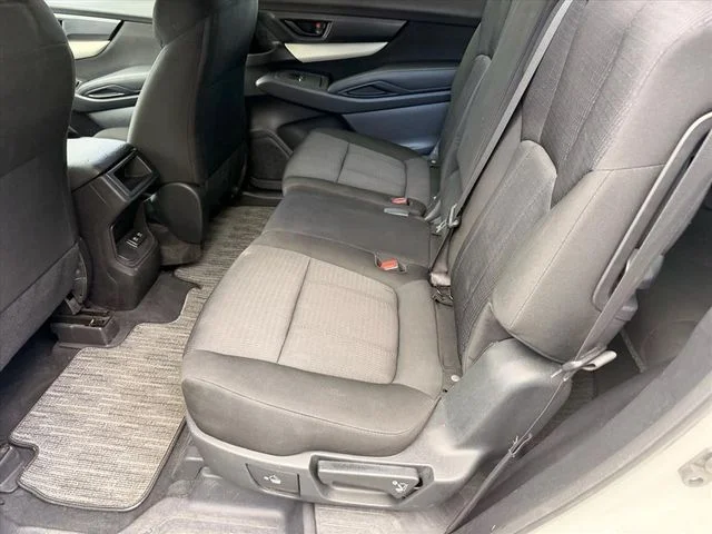 Used 2020 White Subaru Base image 10