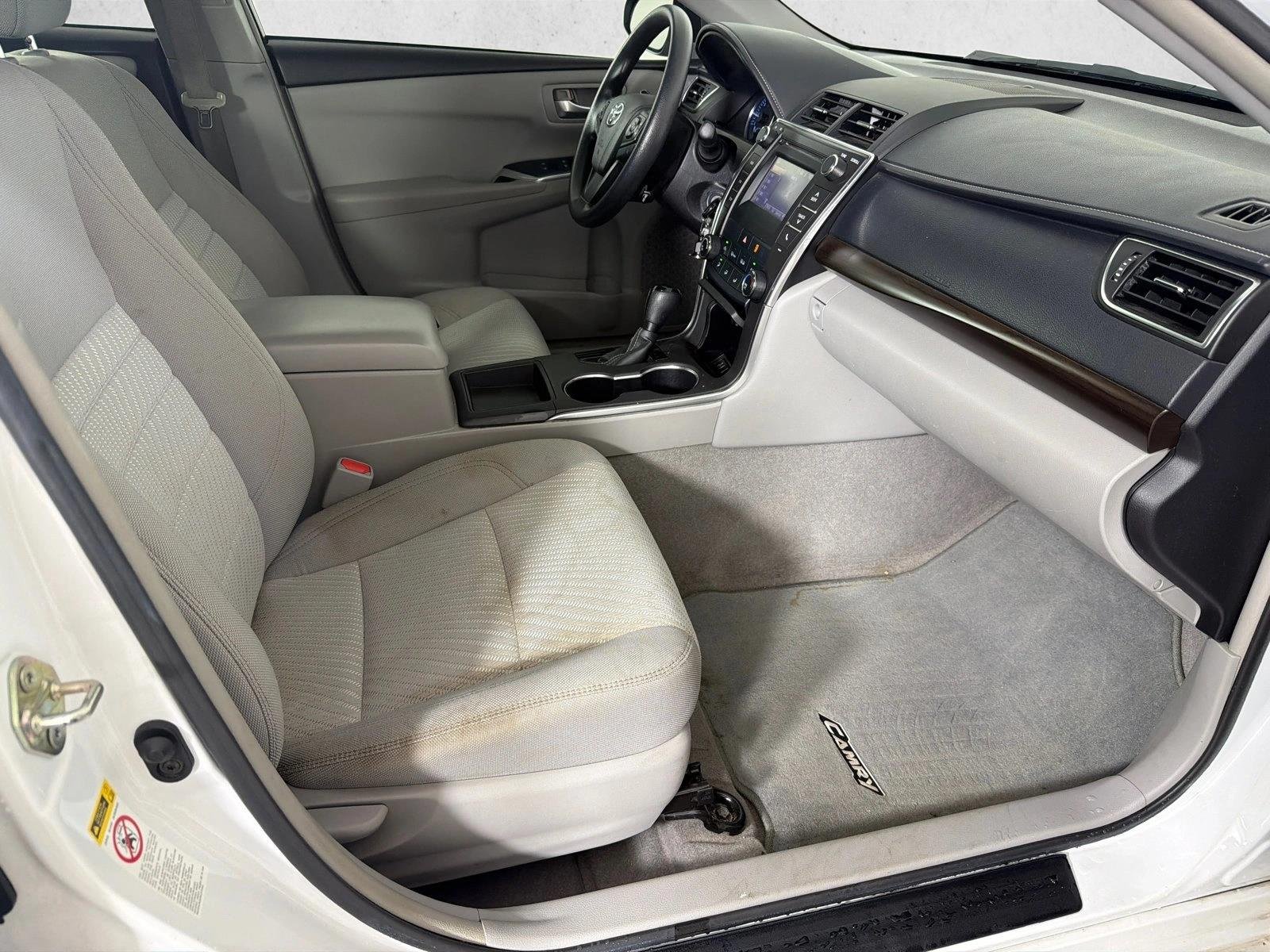 Used 2017 Super White [White] Toyota LE image 13