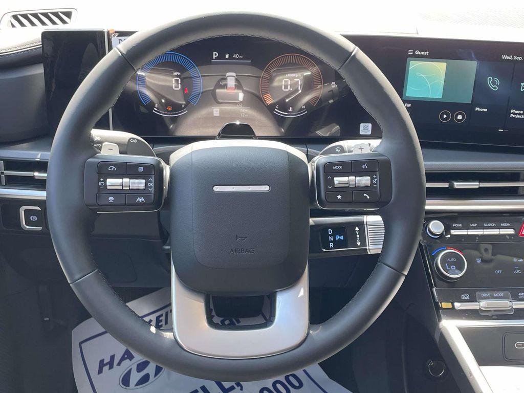 New 2027 White Hyundai SEL AWD image 18