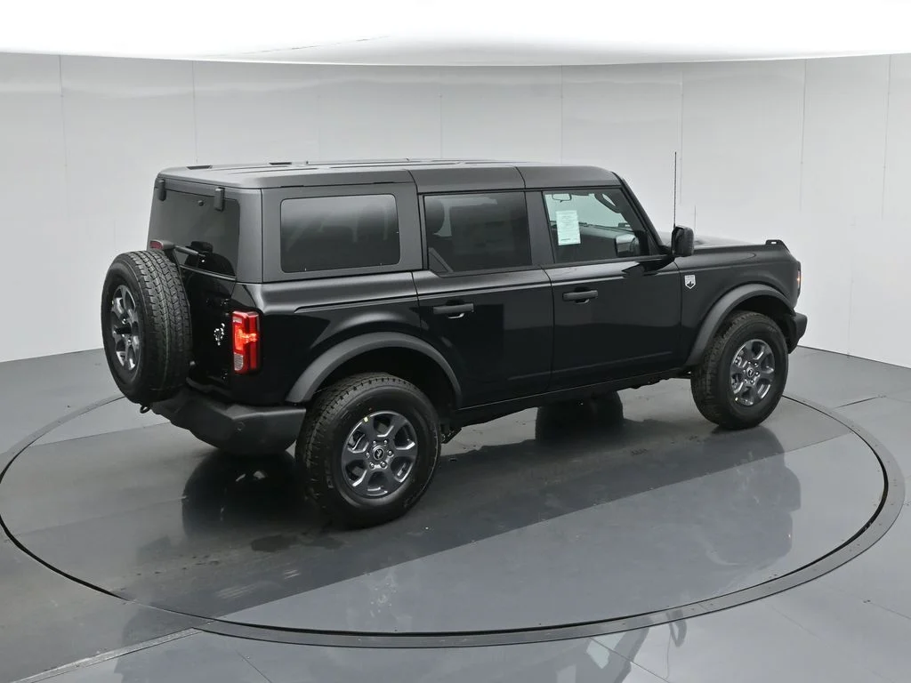 New 2026 Shadow Black Ford Big Bend image 38