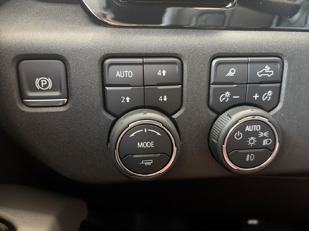 2024 Chevrolet Silverado 2500HD ZR2 - Photo 18