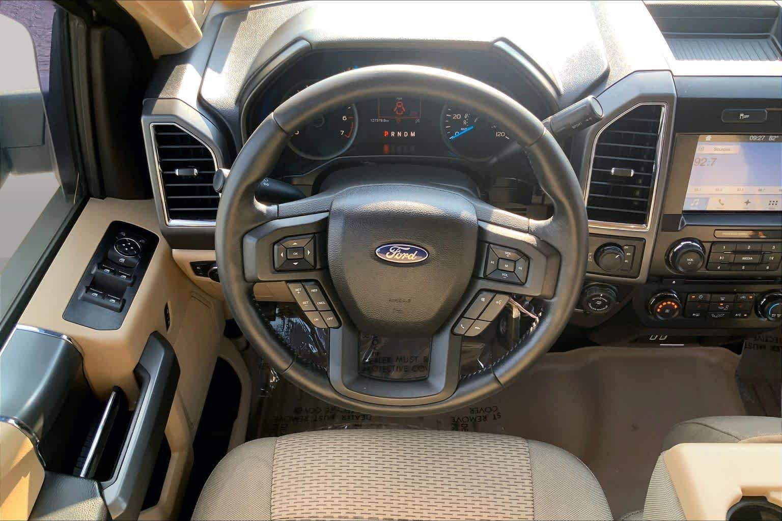 Used 2017 White Gold Ford XLT image 6
