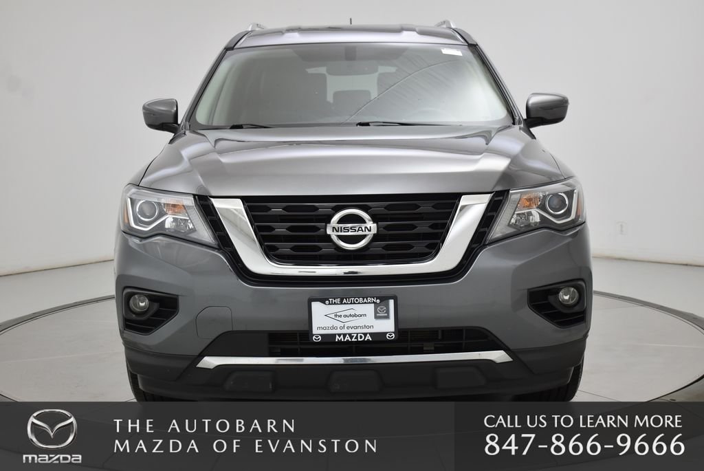 Used 2017 Gun Metallic Nissan SV image 13