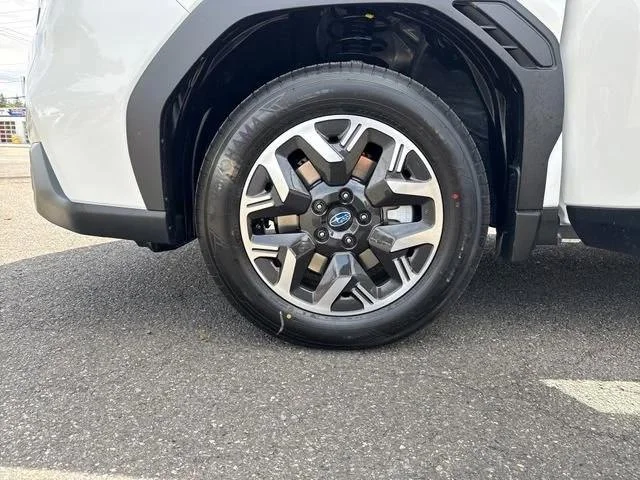 New 2026 CRYSTAL WHITE PEARL Subaru Premium image 30