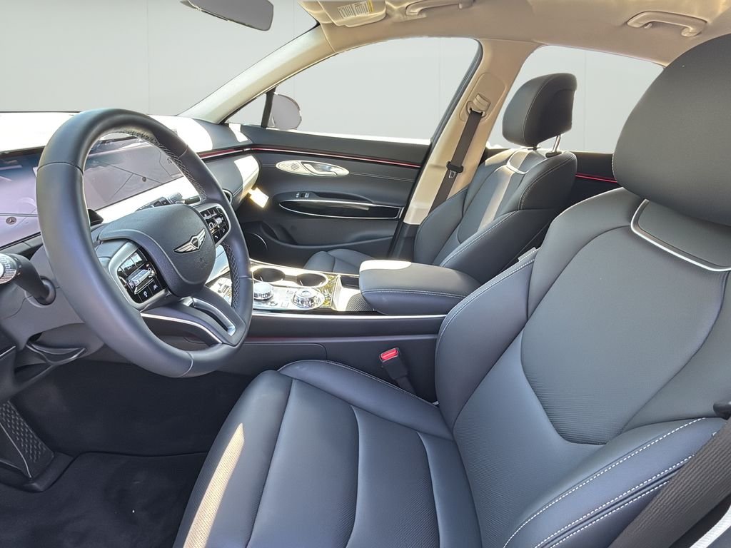 2026 GENESIS GV70 Standard - Photo 14