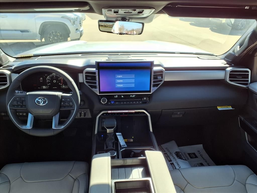 2026 Toyota Tundra Limited - Photo 7