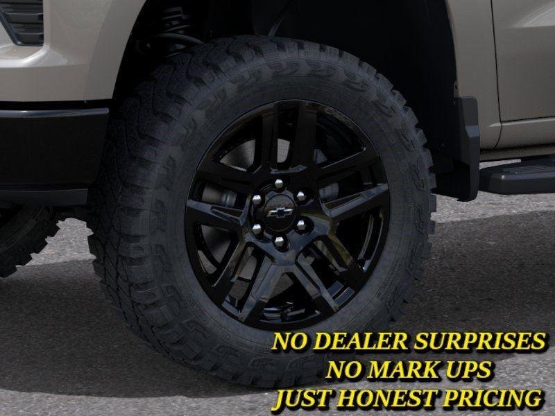 New 2026 White Sands Chevrolet Custom Trail Boss image 5