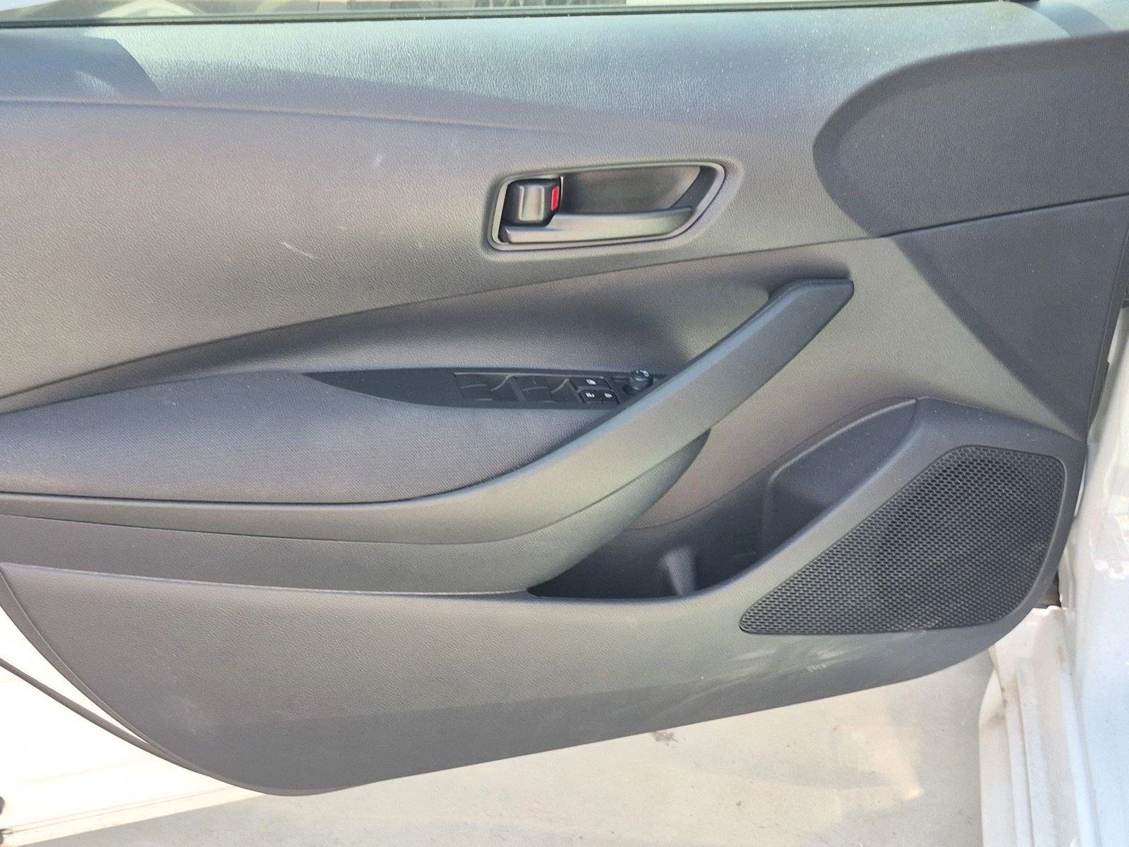 Used 2026 Ice Cap Toyota LE image 13
