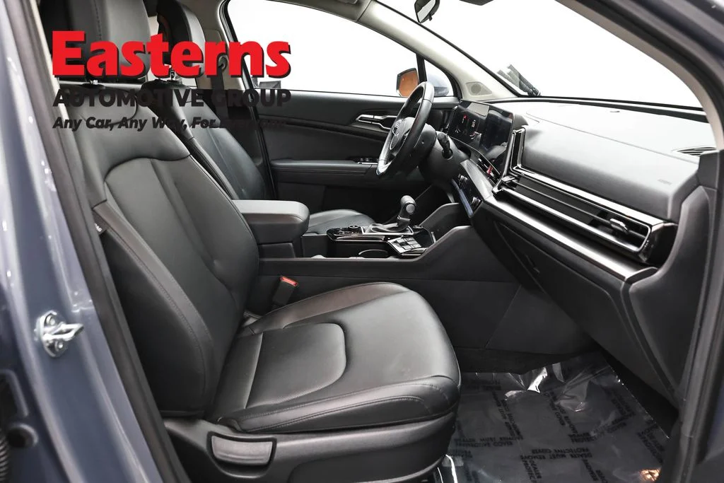 Used 2025 Silver Kia EX image 22