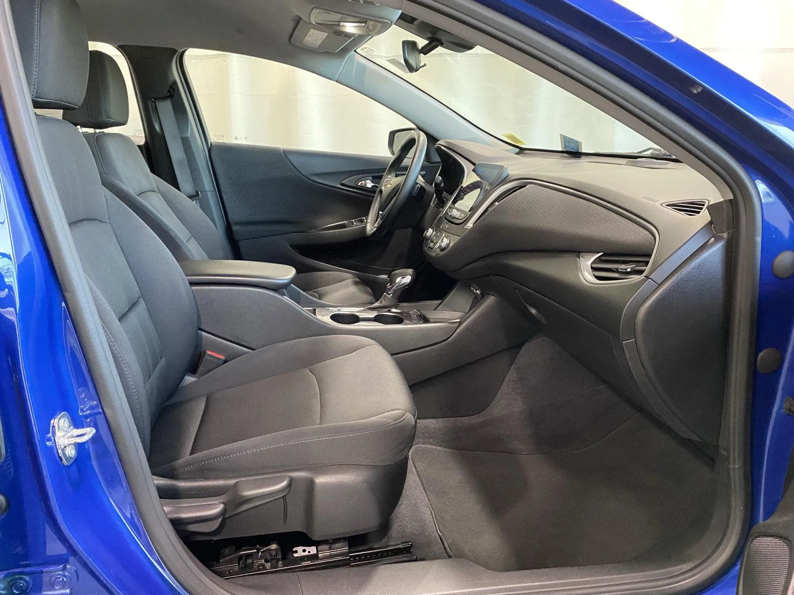 Used 2023 Riverside Blue Metallic Chevrolet RS image 12