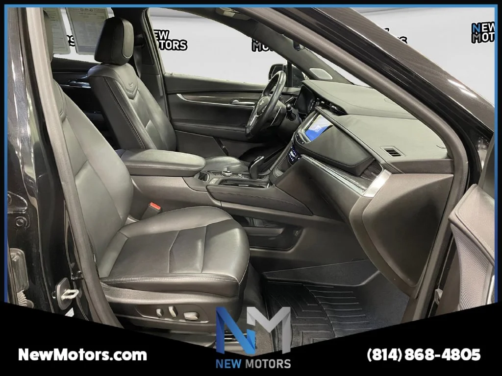Used 2022 Black Metallic Cadillac Sport image 15
