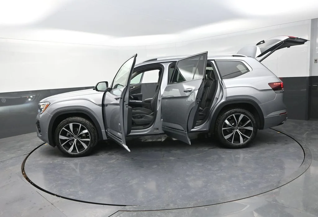 New 2026  Volkswagen 2.0T SEL Premium R-Line image 33