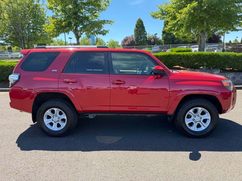 Used 2022 Barcelona Red Metallic Toyota SR5 image 9