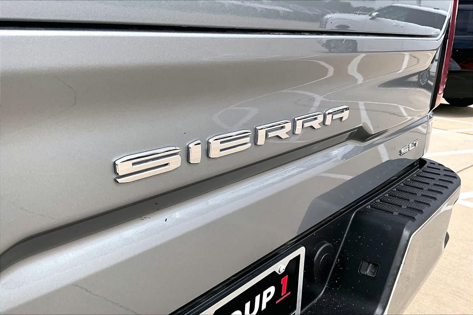 Used 2026 Sterling Metallic GMC SLT image 31