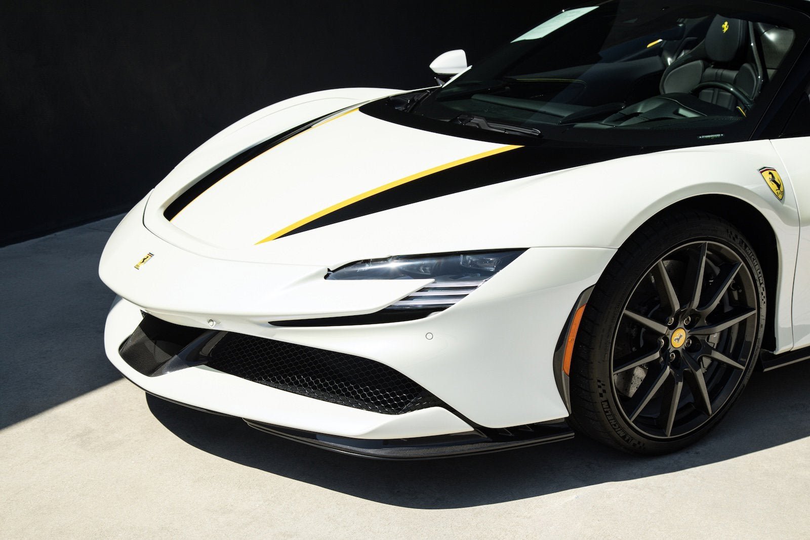 Certified Used 2024 Bianco Birdcage Ferrari  image 18