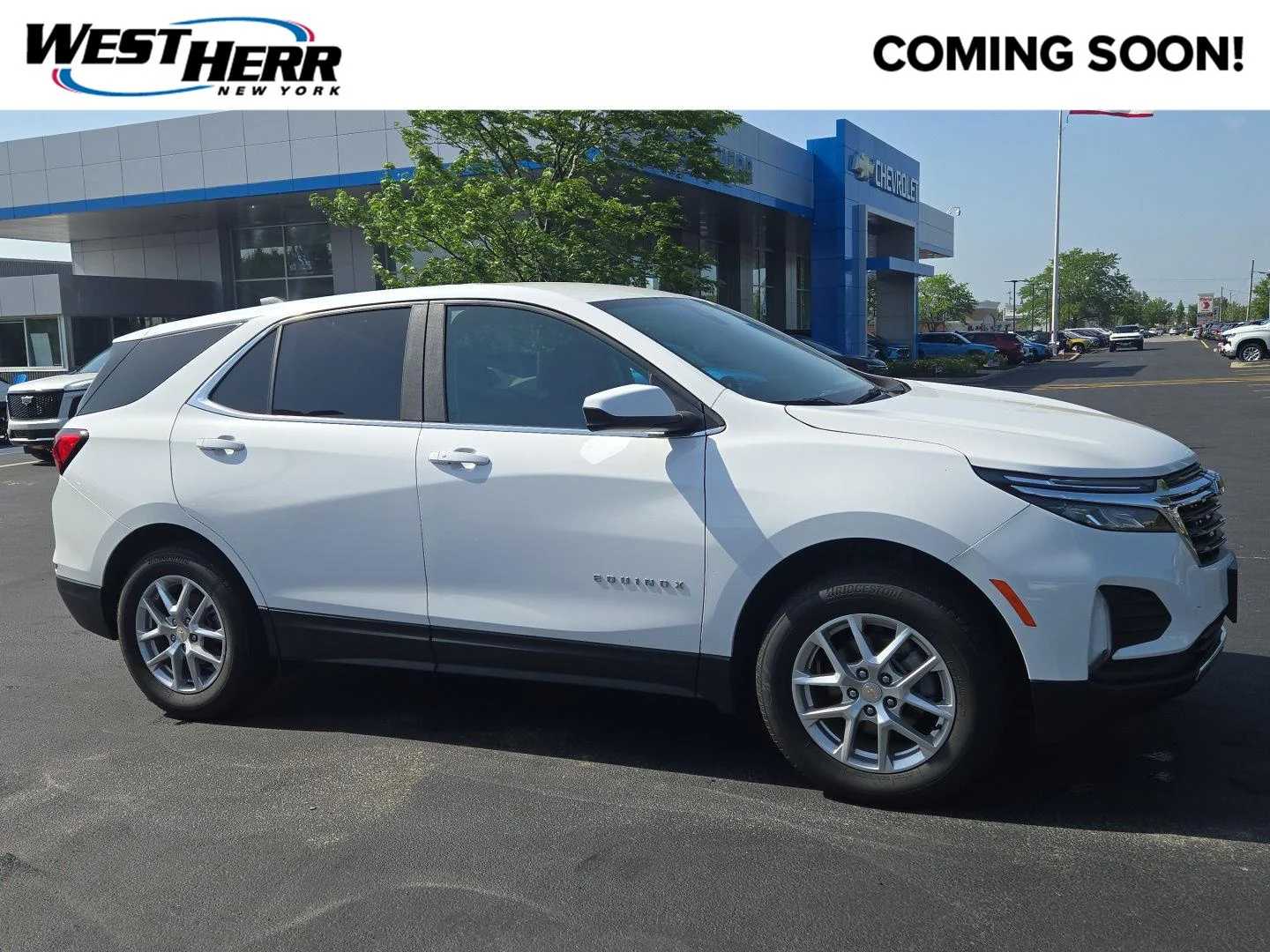 Used 2024 Summit White Chevrolet LT image 1