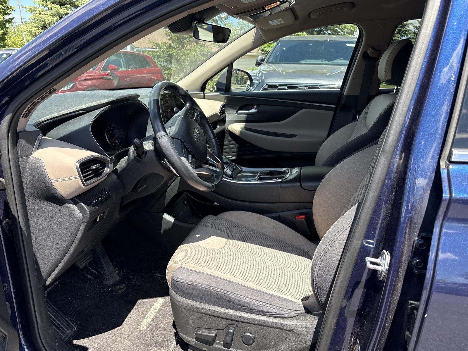 Used 2023 Stormy Sea Hyundai SEL image 5
