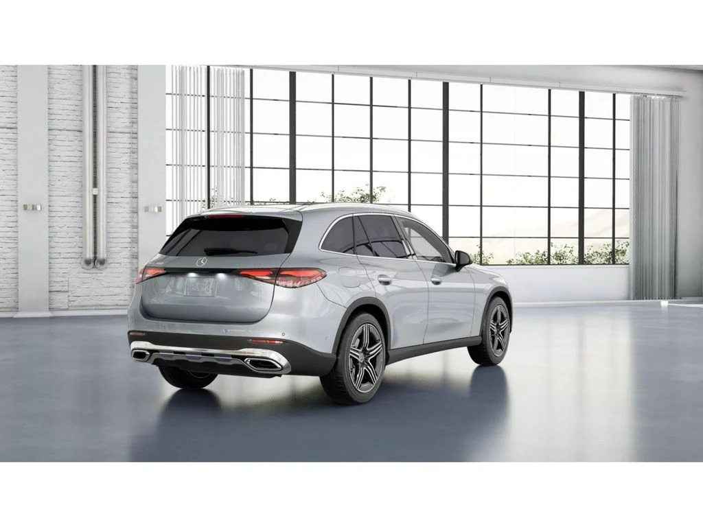 New 2027 Silver Mercedes-Benz GLC 300 image 22
