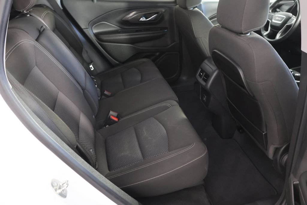 2023 GMC Terrain SLE - Photo 21