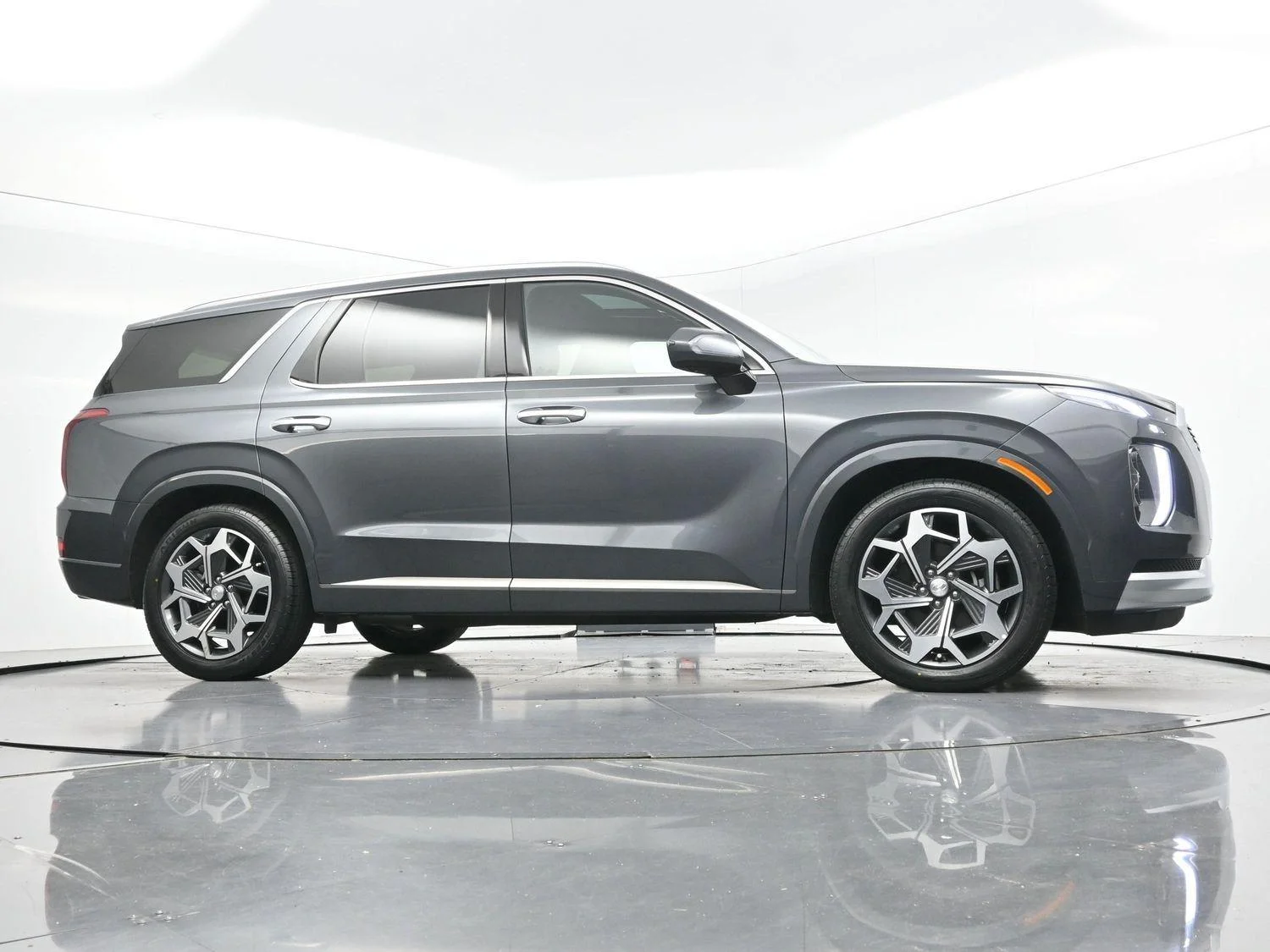 Used 2021 Steel Graphite Hyundai Calligraphy image 41