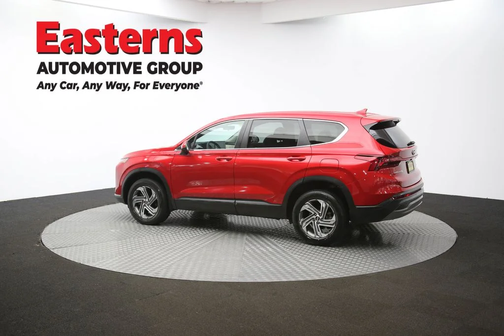 Used 2022 Red Hyundai SE image 61