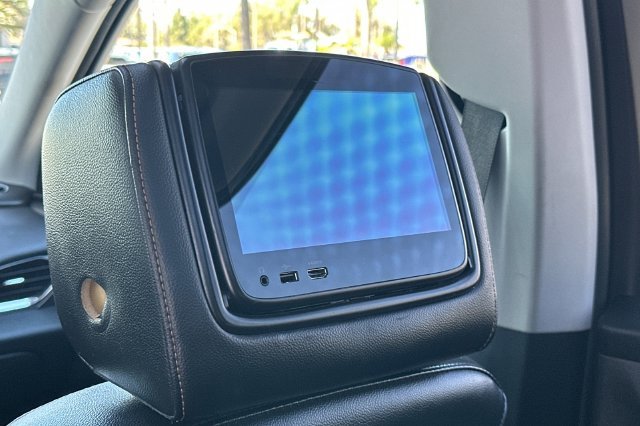 Used 2018 Beige Chevrolet Premier image 14