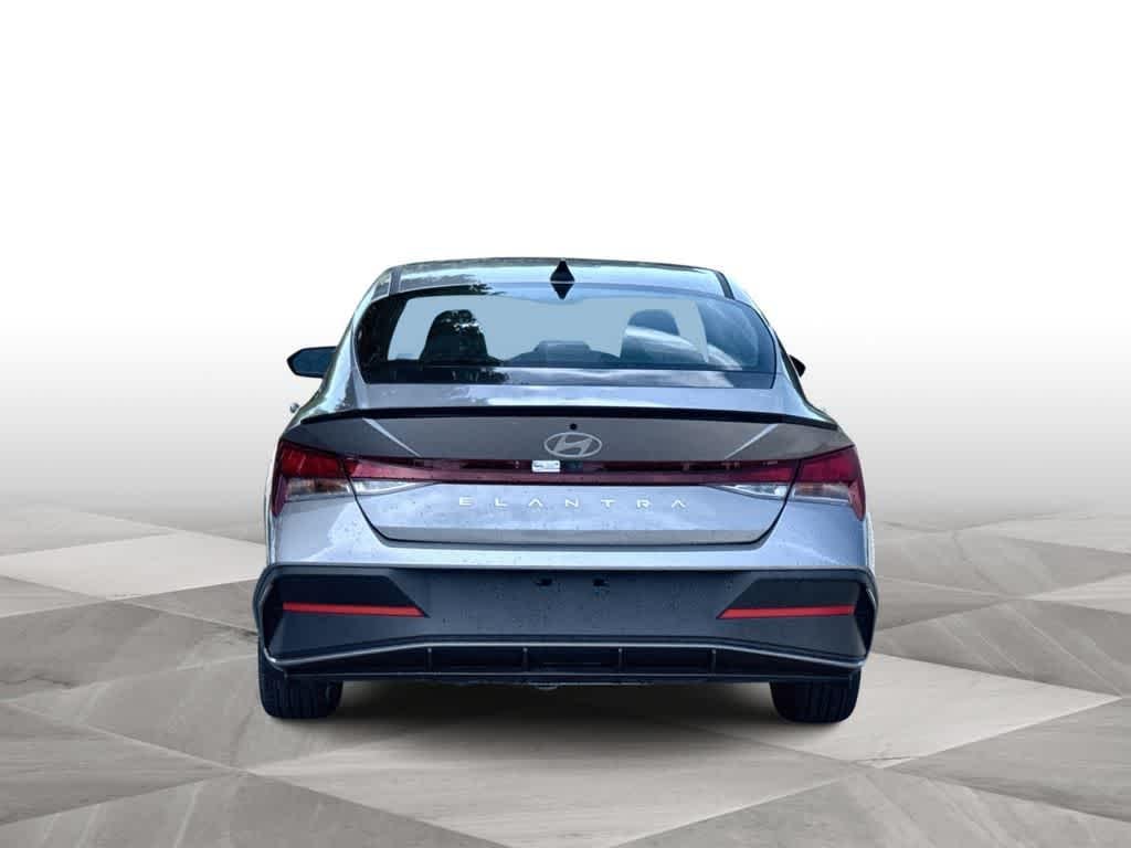 2026 Hyundai Elantra SEL Sport - Photo 7