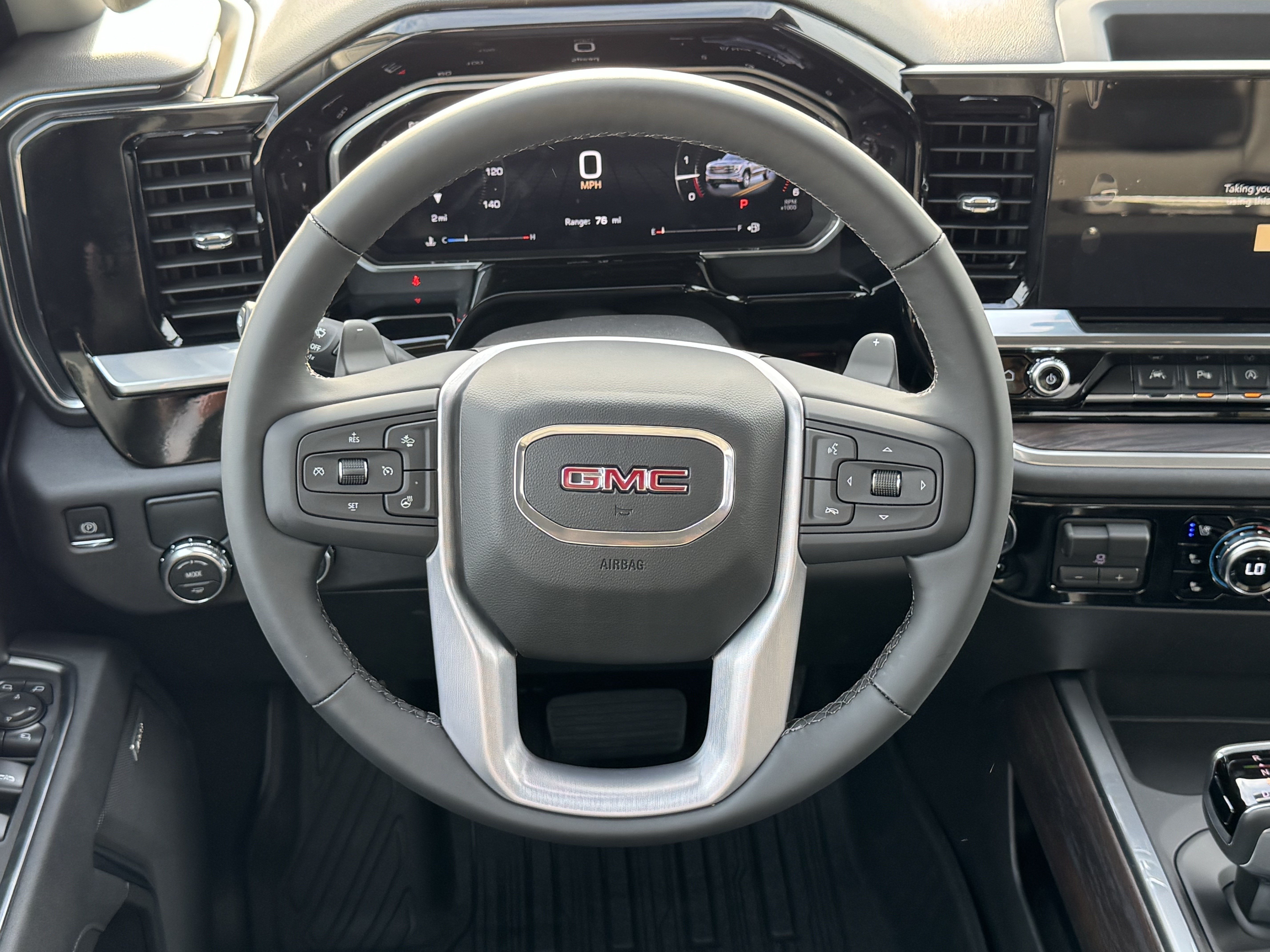 2026 GMC Sierra 1500 SLT - Photo 11