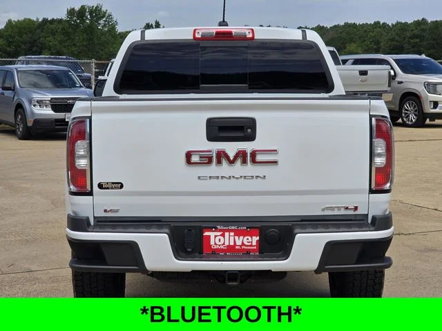 Used 2022 White GMC AT4 w/Cloth image 8