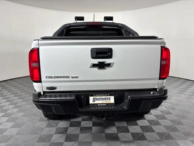 Used 2019 Summit White Chevrolet 4WD ZR2 image 7