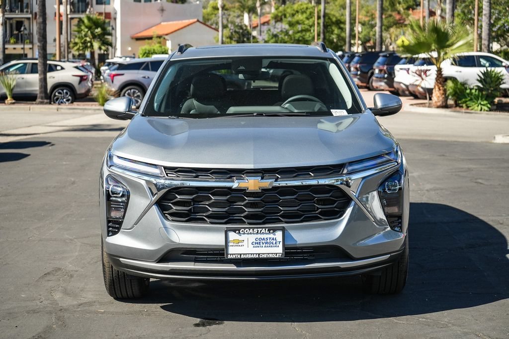 2026 Chevrolet Trax LT - Photo 2