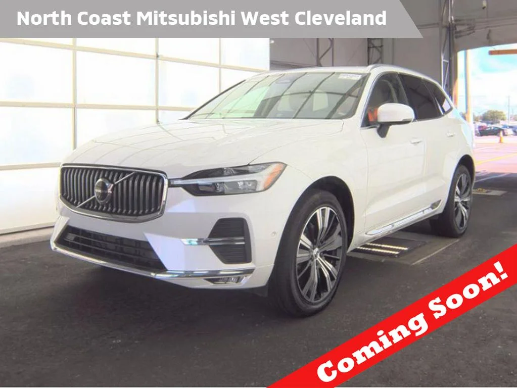2023 Volvo XC60 B5 Plus Bright Theme AWD's photo