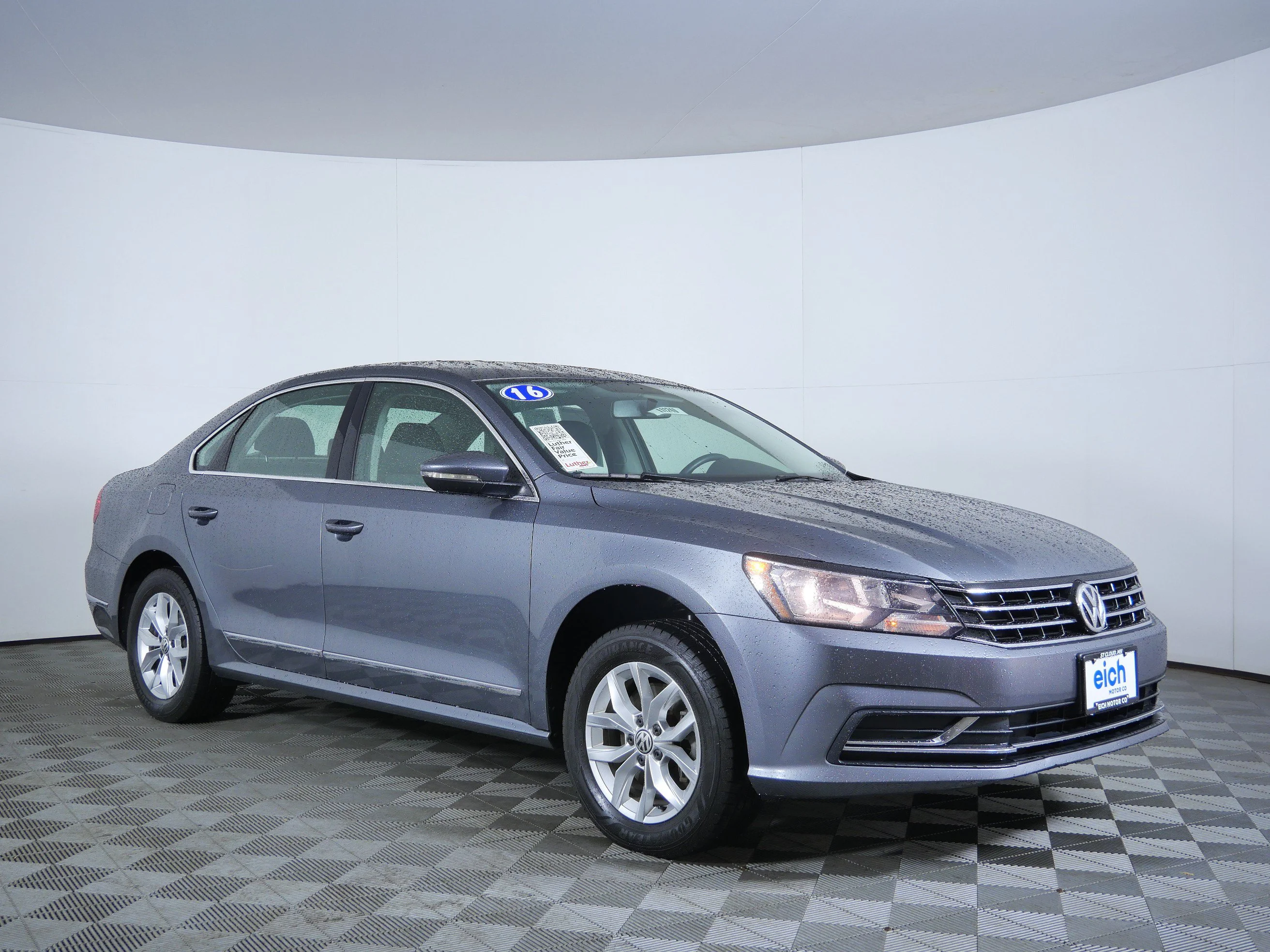 2016 Volkswagen Passat