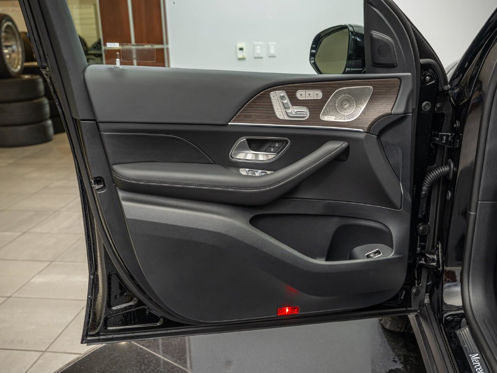 New 2027 Black Mercedes-Benz GLE 350 image 17