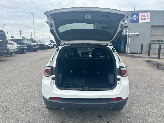 Used 2024 White Jeep Limited image 25