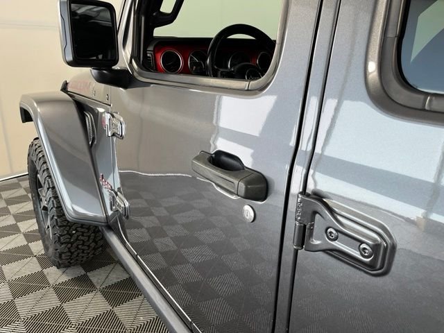 Used 2018 Gray Jeep Unlimited Rubicon image 13