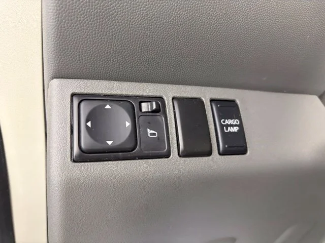 Used 2016 Brown Nissan SV image 112