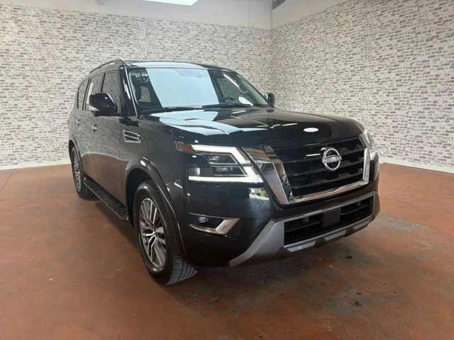 Used 2023 Super Black Nissan SL image 1