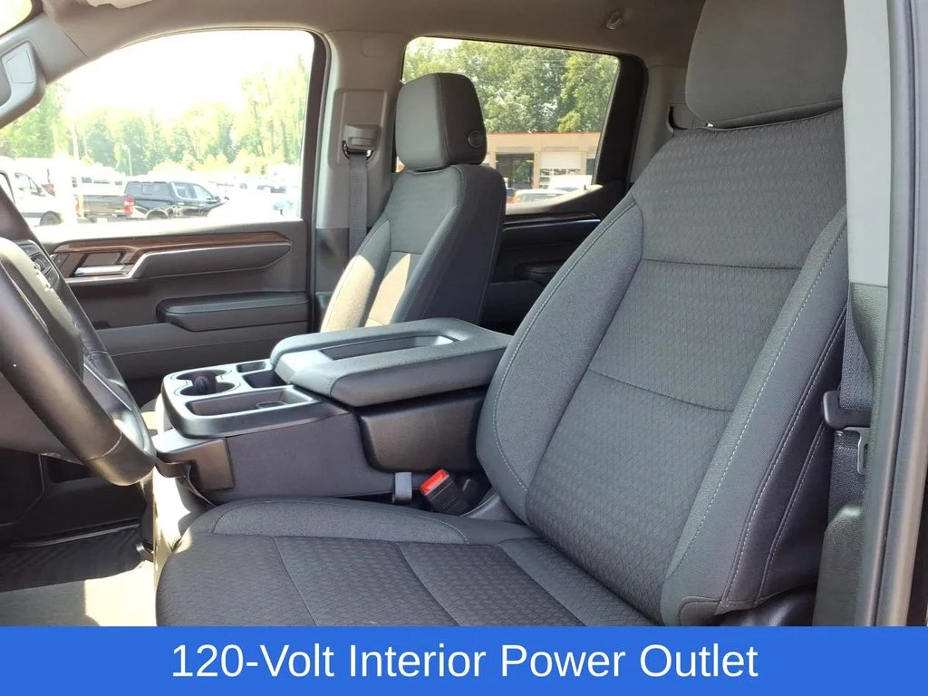 Used 2024 Black Chevrolet LT image 19