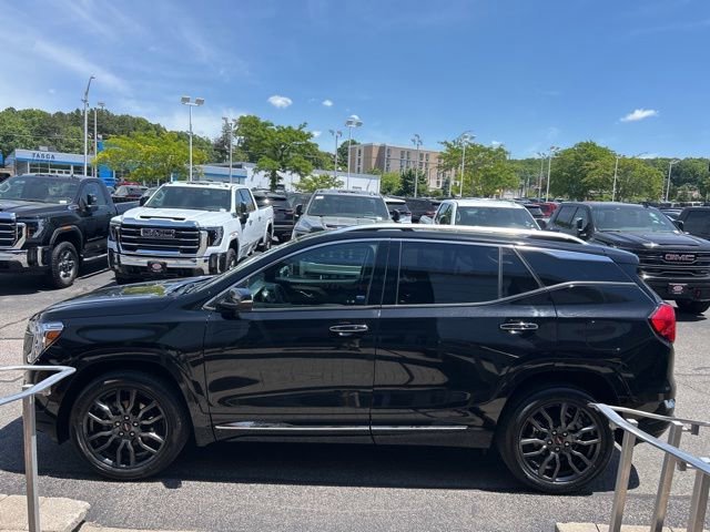 Used 2023 Ebony Twilight Metallic GMC Denali image 6