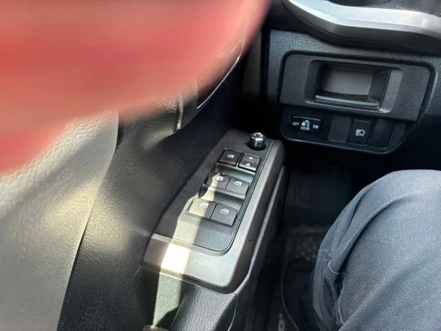 Used 2018 Black Toyota SR5 image 16