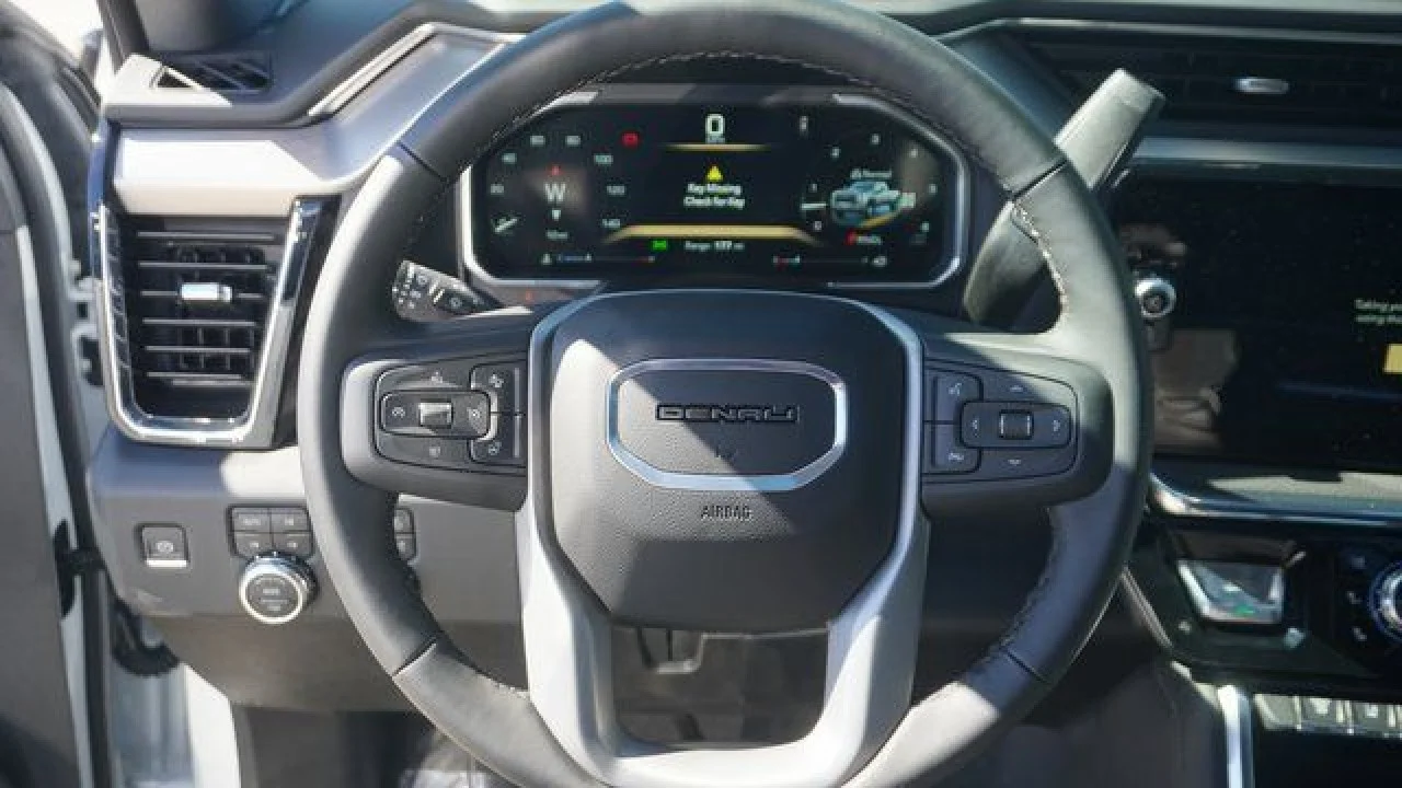 2026 GMC Sierra 3500HD Denali - Photo 26