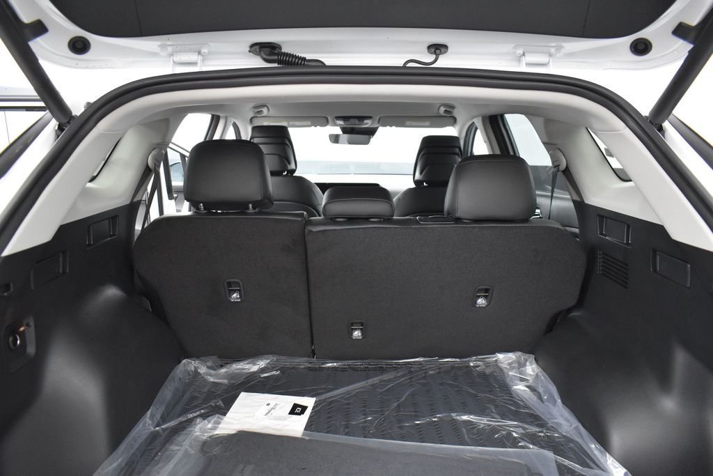 New 2026 Glacial White Pearl Kia EX image 19