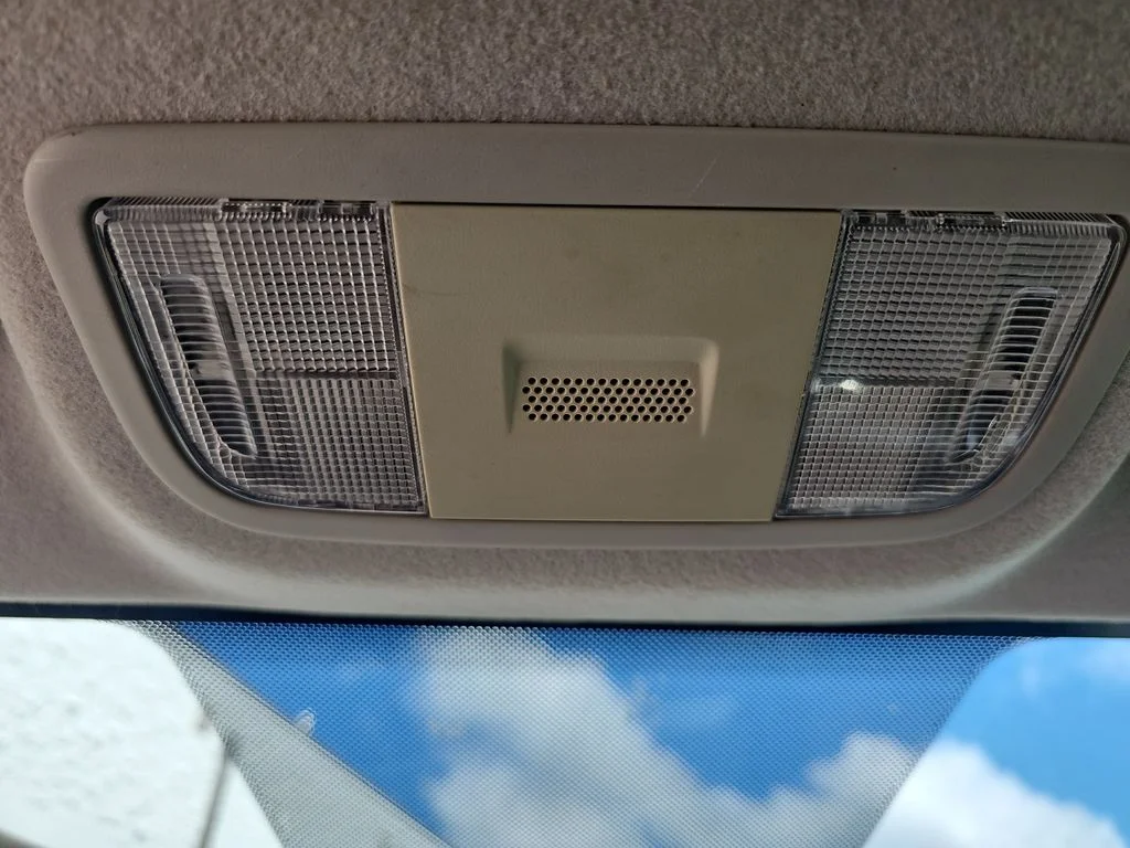 Used 2015  Honda LX image 25