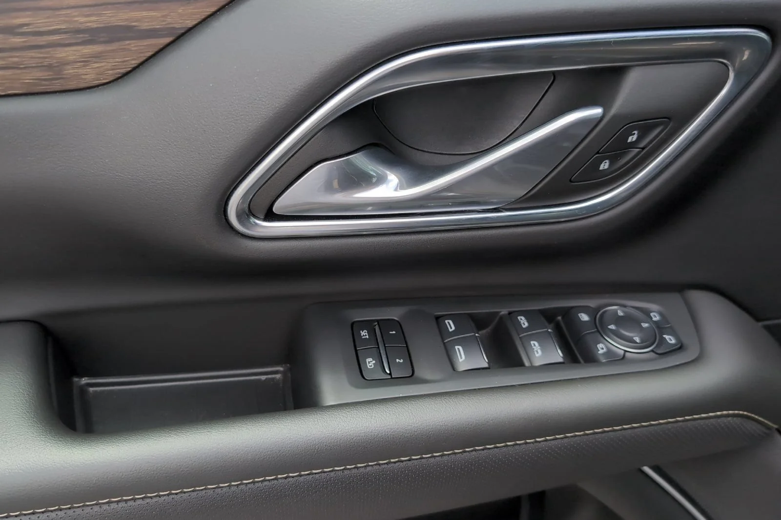 Used 2024 Midnight Blue Metallic Chevrolet Premier image 12