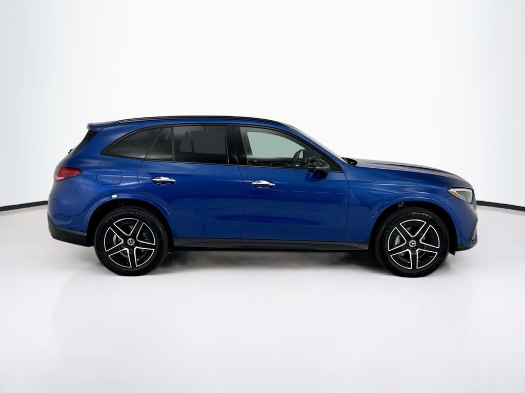 Used 2026 Starling Blue Metallic Mercedes-Benz GLC 300 image 4
