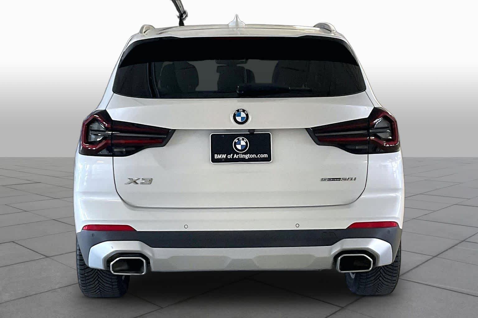 Used 2023 Mineral White Metallic BMW sDrive30i image 4